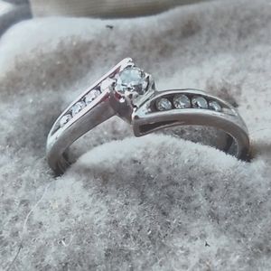 10k White Gold and Real Diamond Ring Size 7